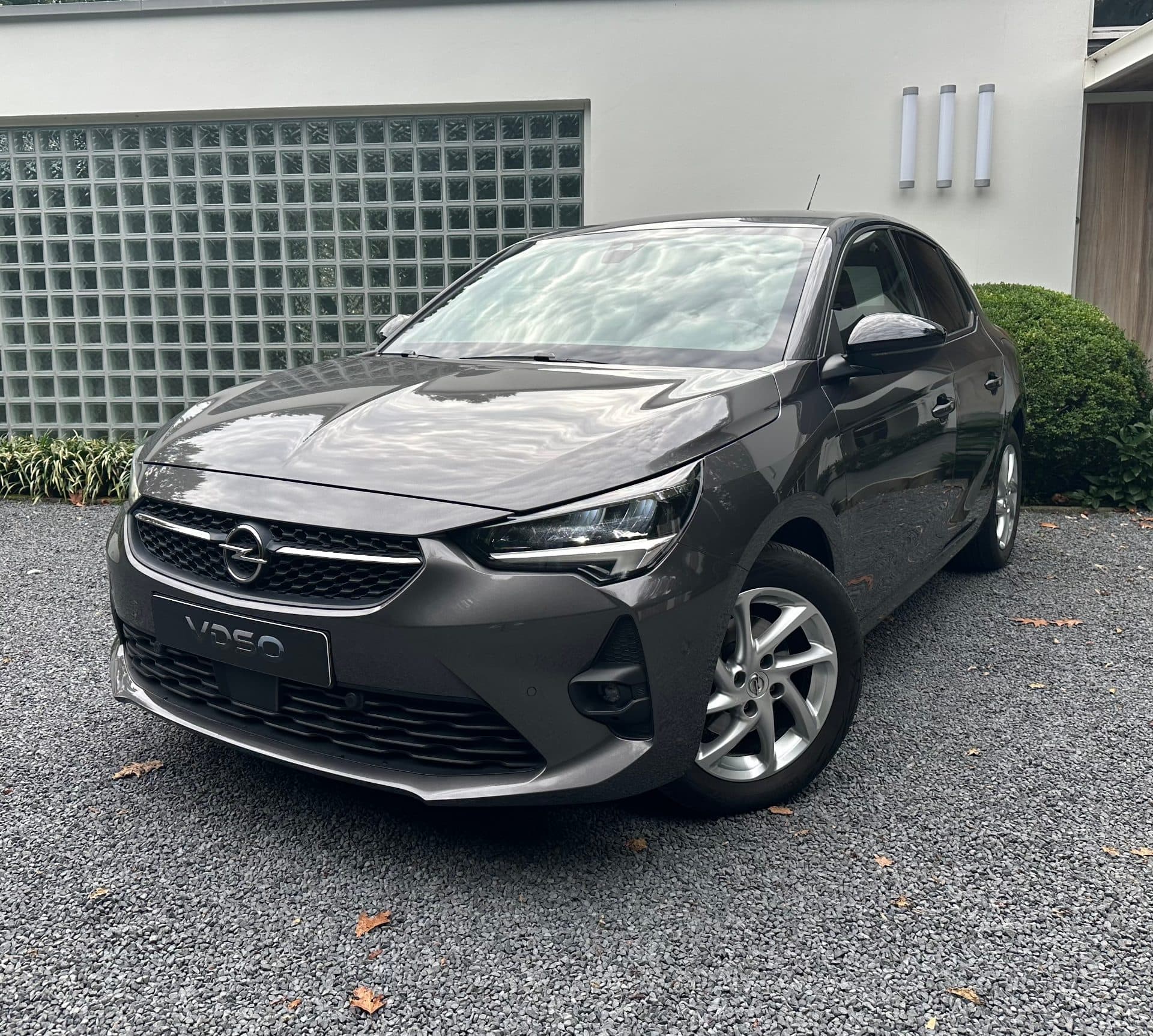Opel Corsa 1.2 GS Line Half Leder Sportstoelen Camera Clima Opel Corsa 1.2 GS Line 130PK uitvoering